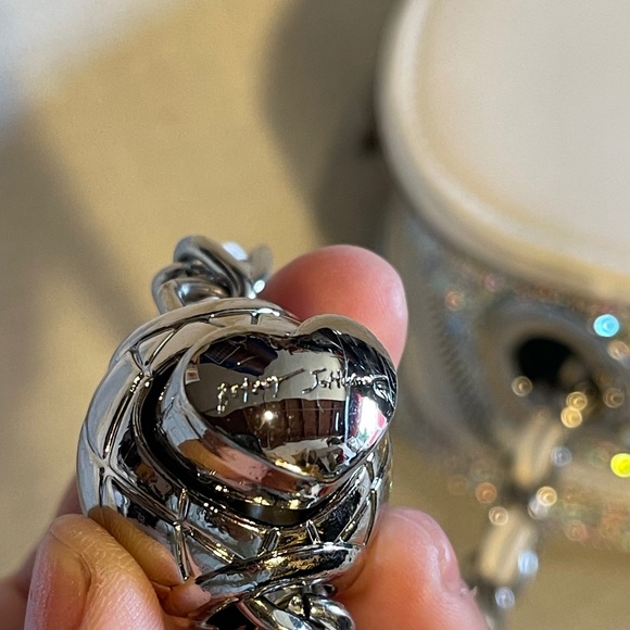 Betsey Johnson pearl swavorski Heart-Shaped Cream and Silver Bag - Picture 3 of 8